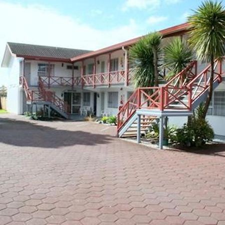 Burgundy Rose Motel Whangarei Esterno foto