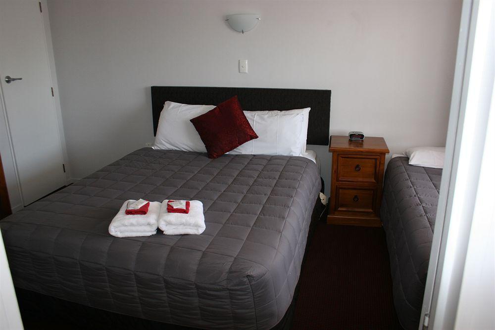 Burgundy Rose Motel Whangarei Esterno foto