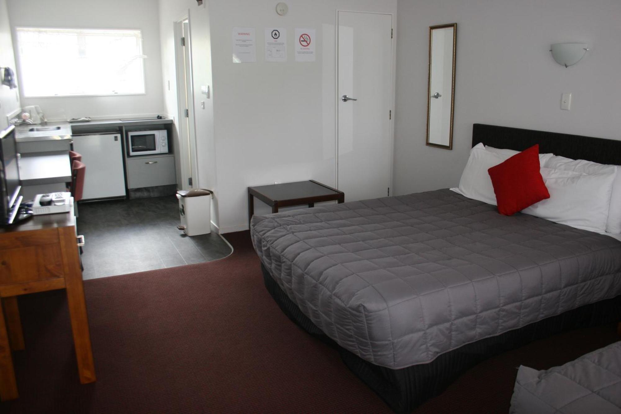 Burgundy Rose Motel Whangarei Esterno foto