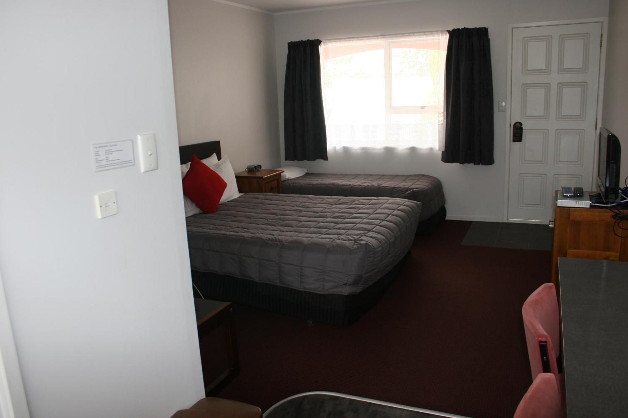 Burgundy Rose Motel Whangarei Esterno foto